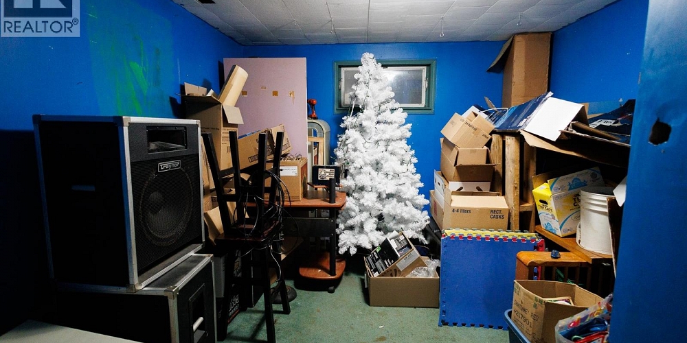 4732 LOEN AVENUE Terrace Photo 23 4732 LOEN AVENUE Terrace Photo 23